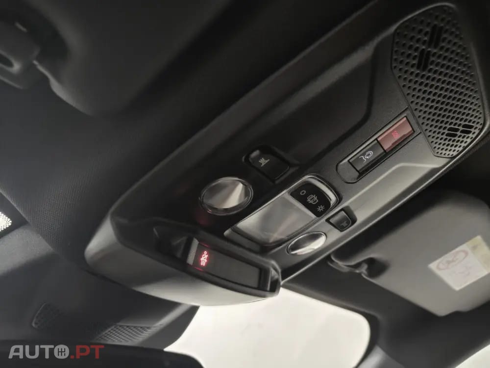 Peugeot E-2008 54 kWh Allure