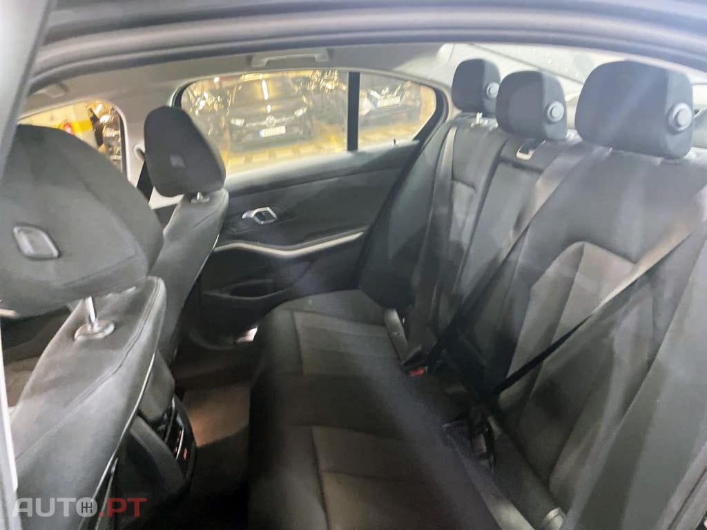 BMW 320 e Auto