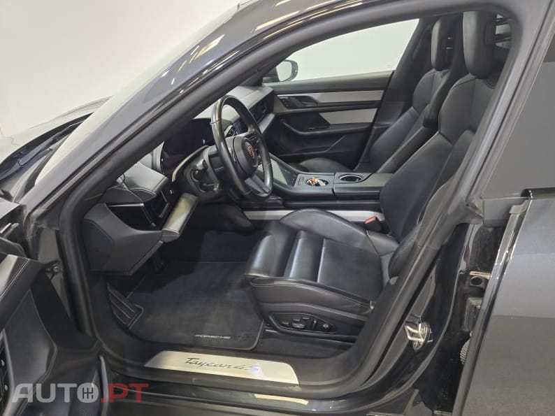 Porsche Taycan 4S 79.2 kWh