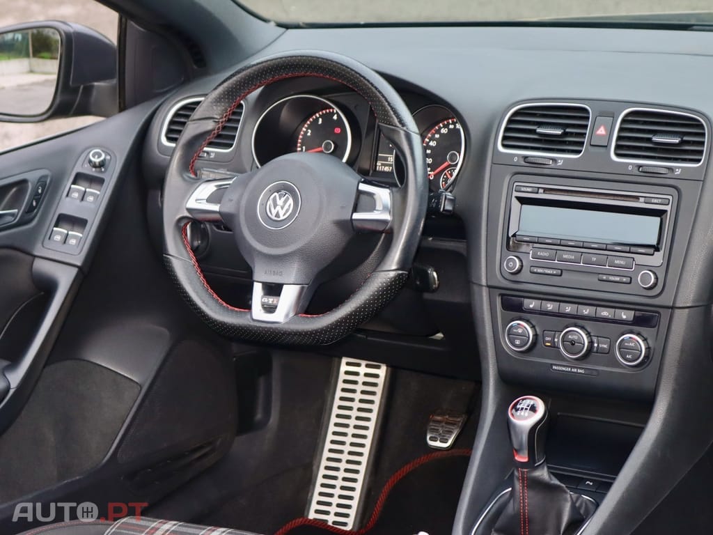 Volkswagen Golf Cabriolet 2.0 TSI GTI