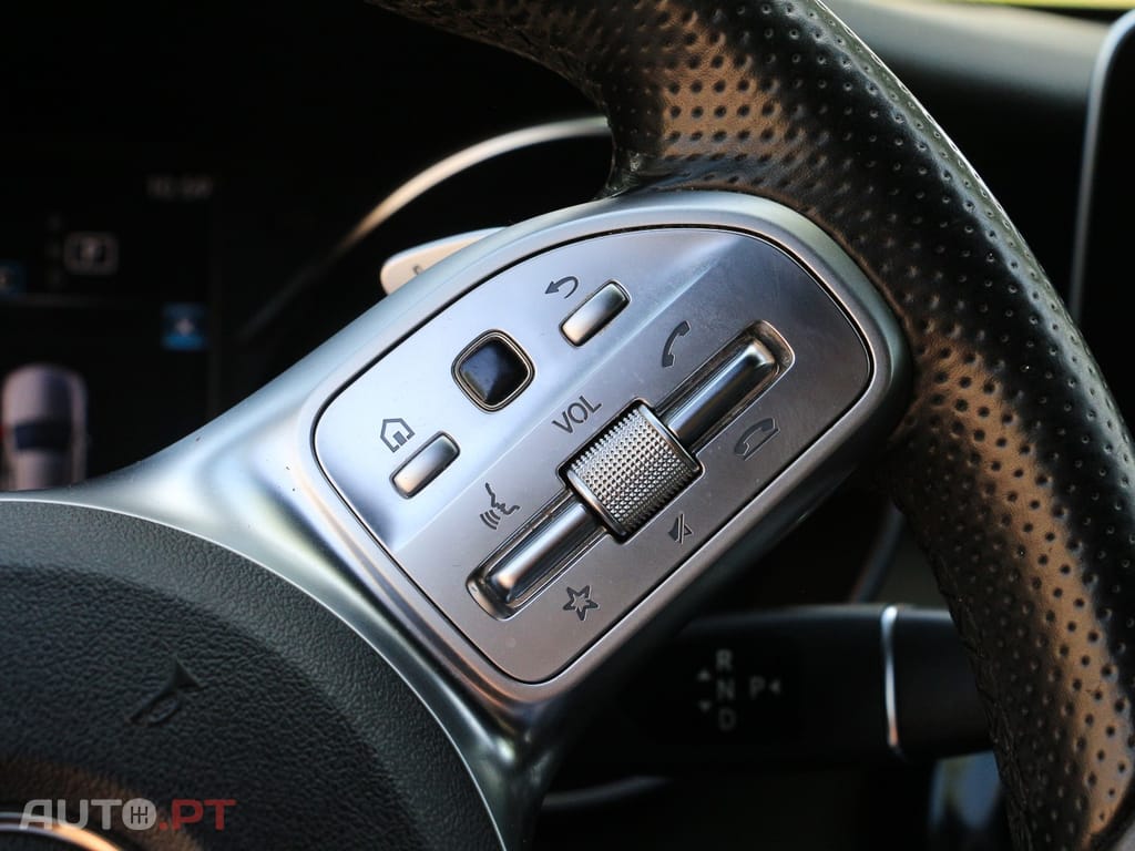 Mercedes-Benz C 200 Outro