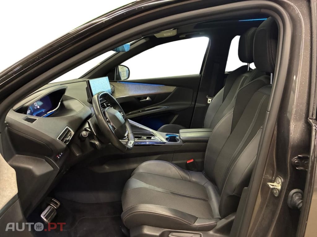 Peugeot 5008 1.5 BlueHDi GT EAT8