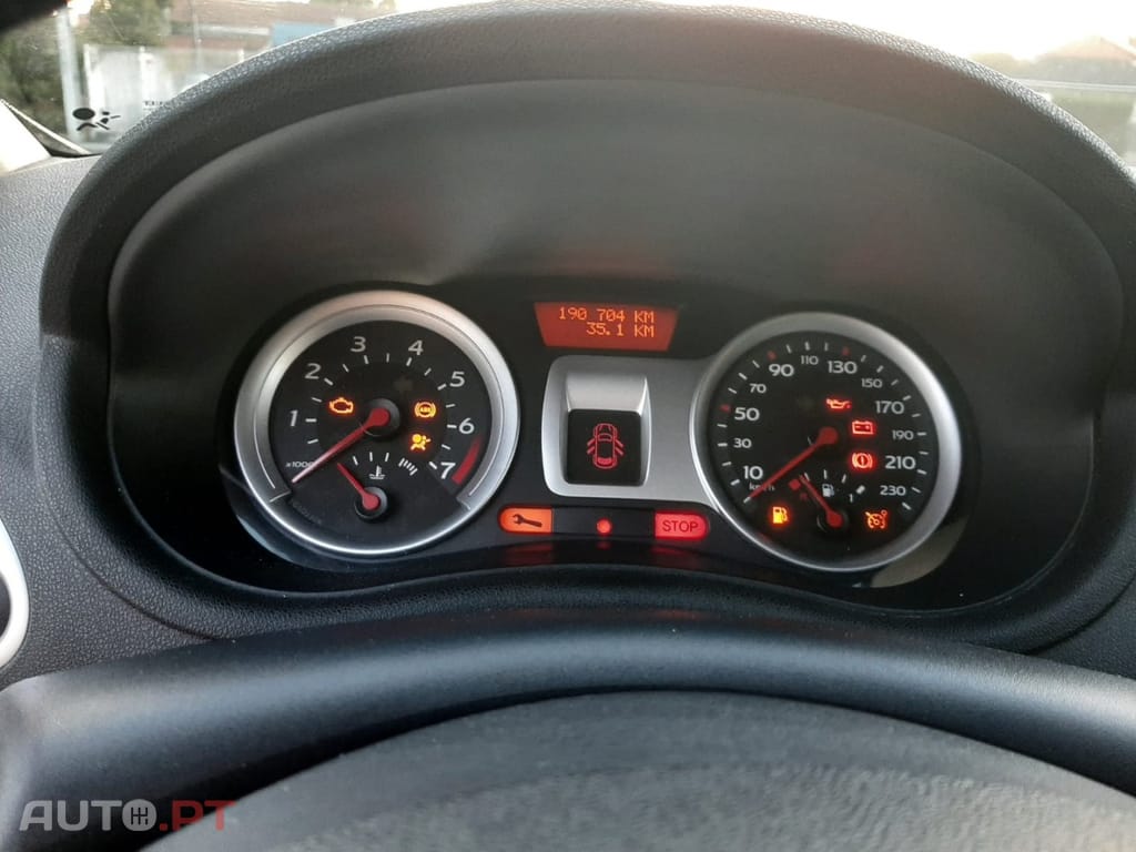 Renault Clio 1.2 16V TCE Luxe