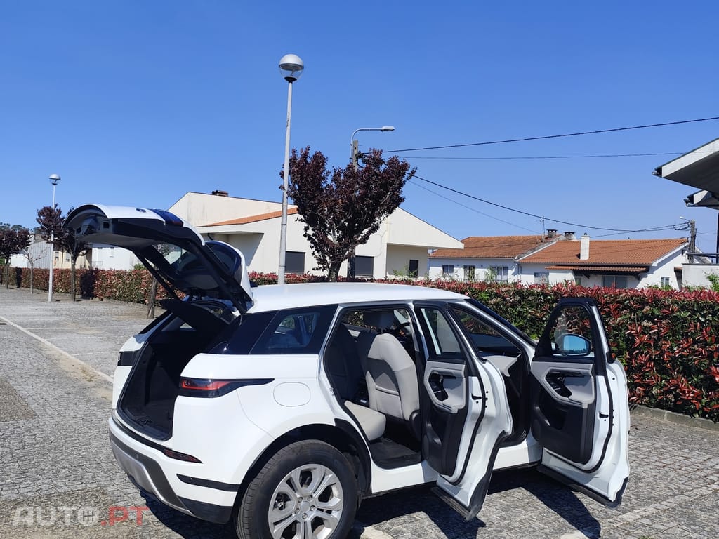 Land Rover Evoque P300