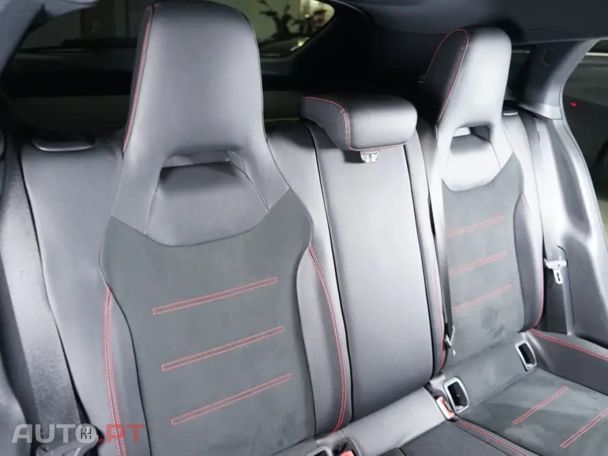 Mercedes-Benz CLA 180 d Shooting Brake AMG Line