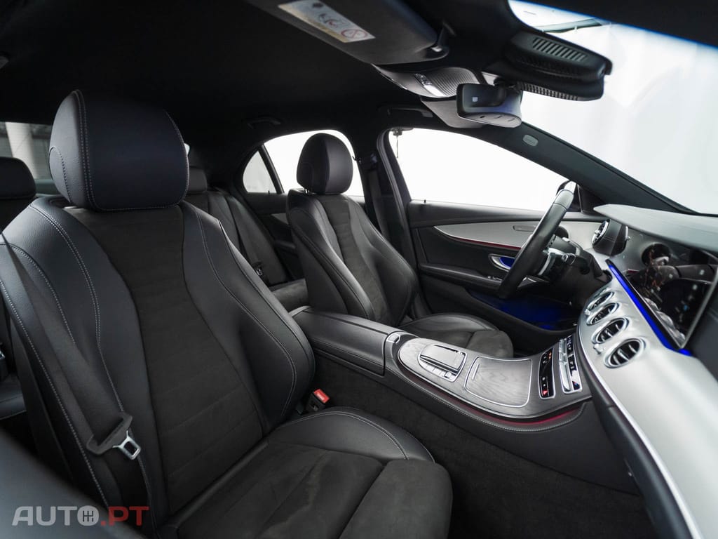 Mercedes-Benz E 300 e AMG Line