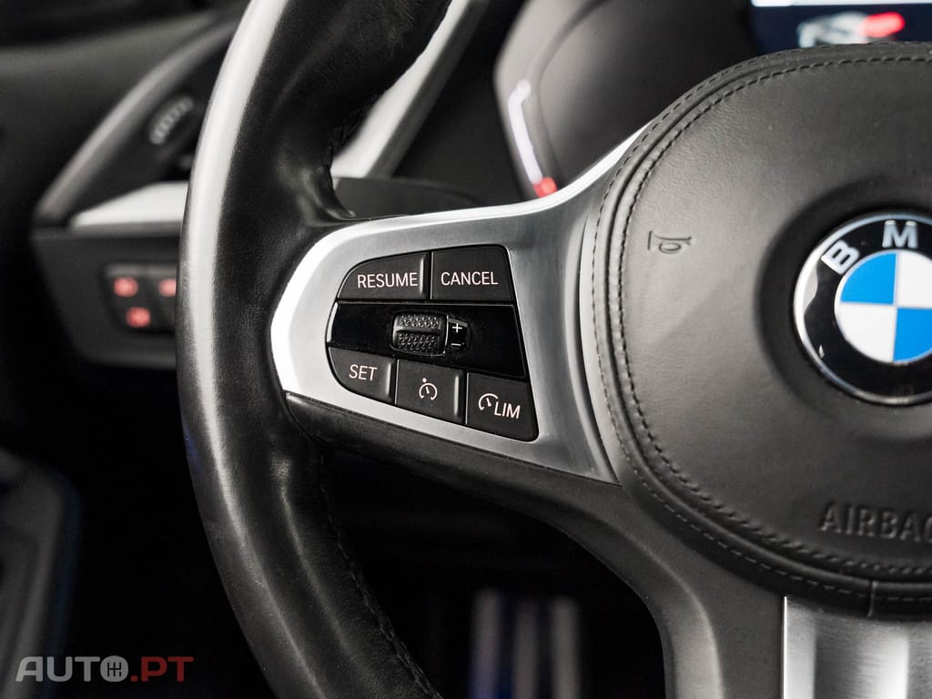BMW 118 i Pack Desportivo M Auto