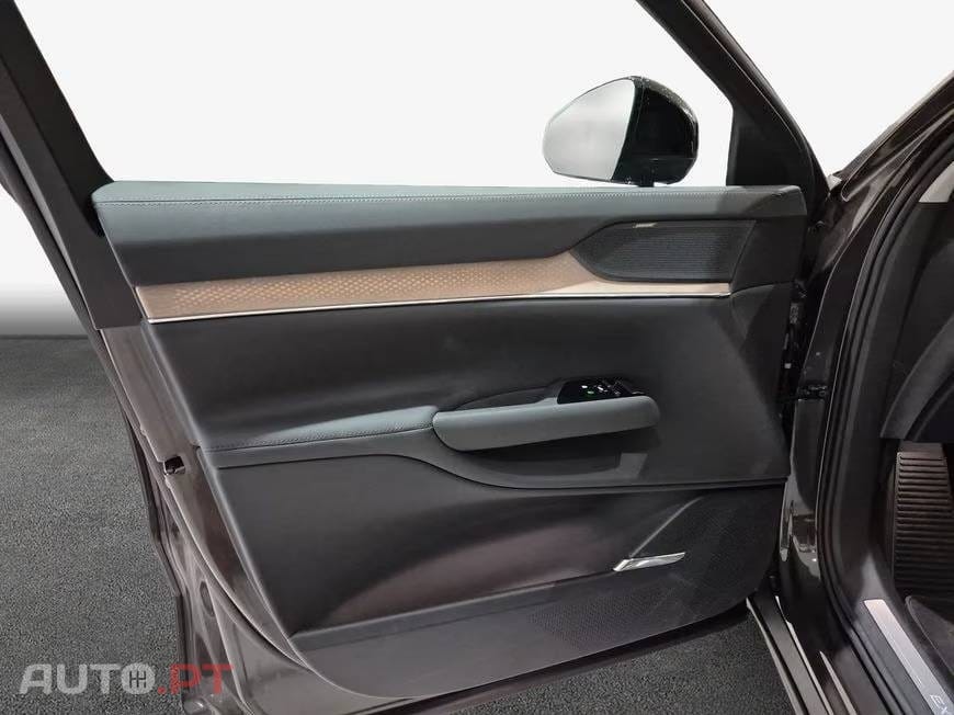 Volvo EX90 111 kWh Twin Motor Performance Ultra
