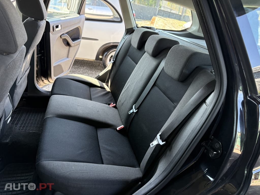 Ford Focus SW 1.6 TDCi Connec.