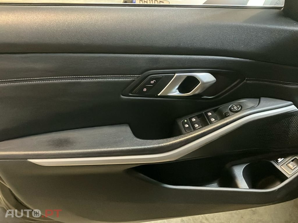 BMW 320 e Sport Line