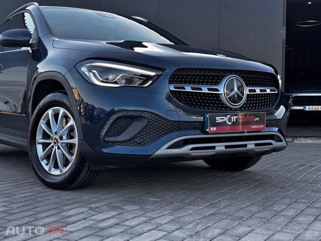 Mercedes-Benz GLA 250 e Progressive