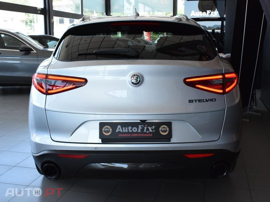 Alfa Romeo Stelvio 2.2 D Super AT8