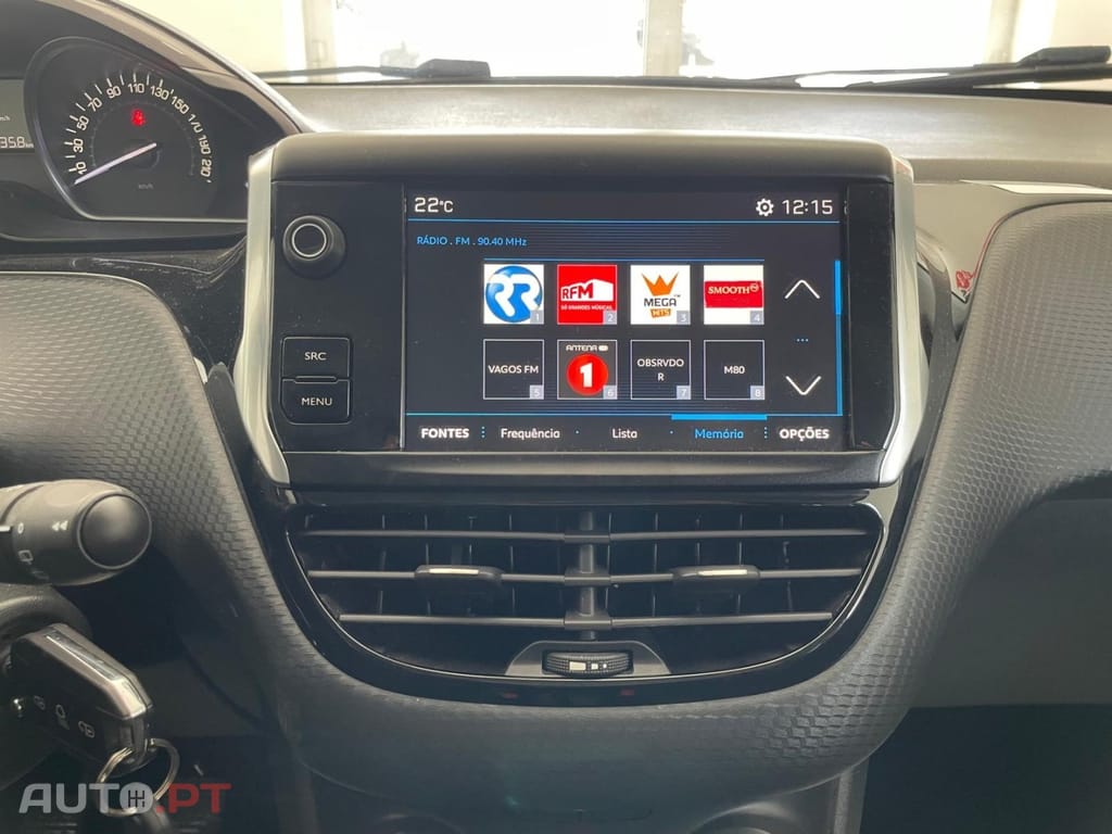 Peugeot 208 1.6 BlueHDi Style