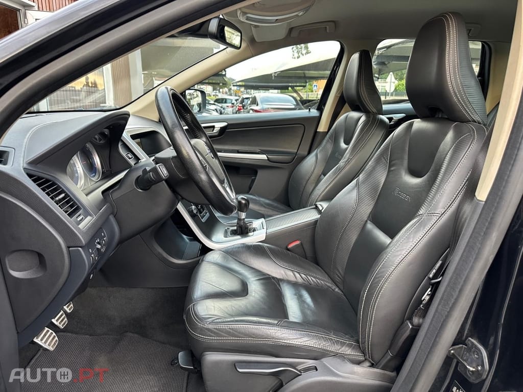 Volvo XC60 2.0 D3 Drive R-Design