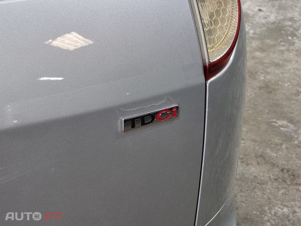 Ford Focus SW 1.6 TDCi Connec.