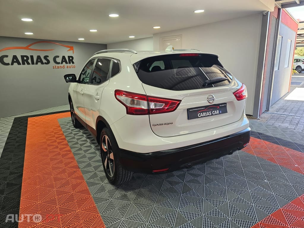 Nissan Qashqai 1.5 dCi N-Connecta