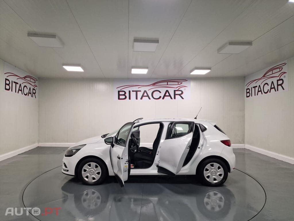 Renault Clio SOCIETE 1.5 DCI ZEN IVA DEDUTIVEL