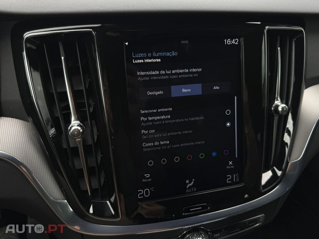 Volvo V60 2.0 D3 R-Design Geartronic