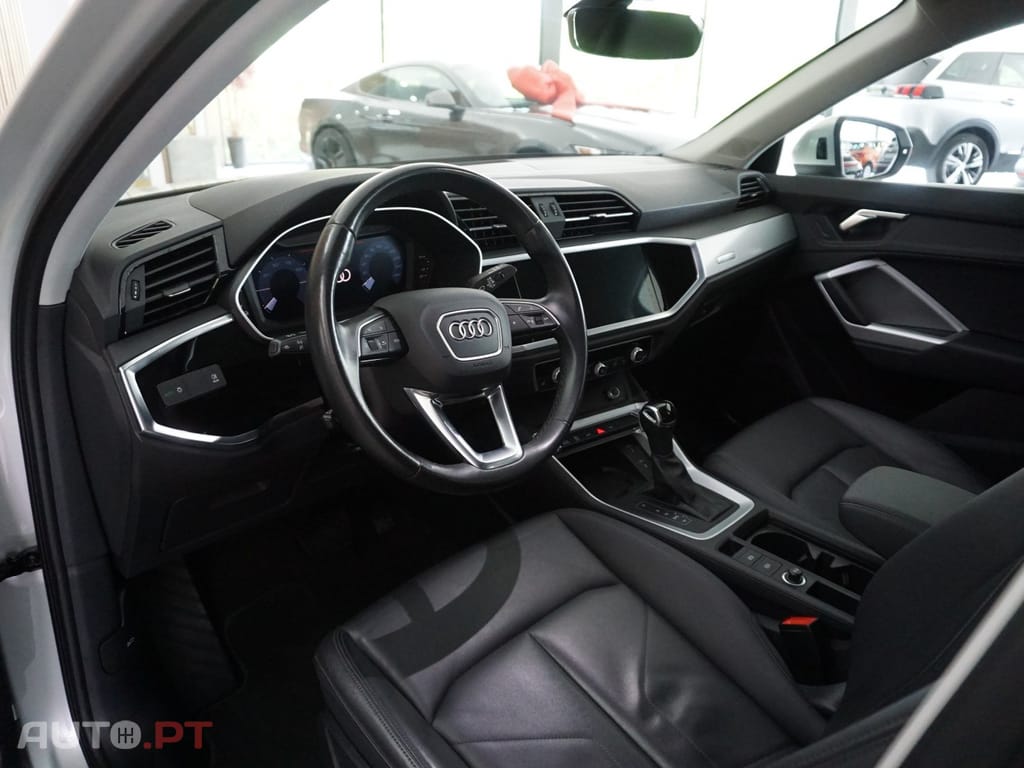 Audi Q3 45 TFSIe S tronic