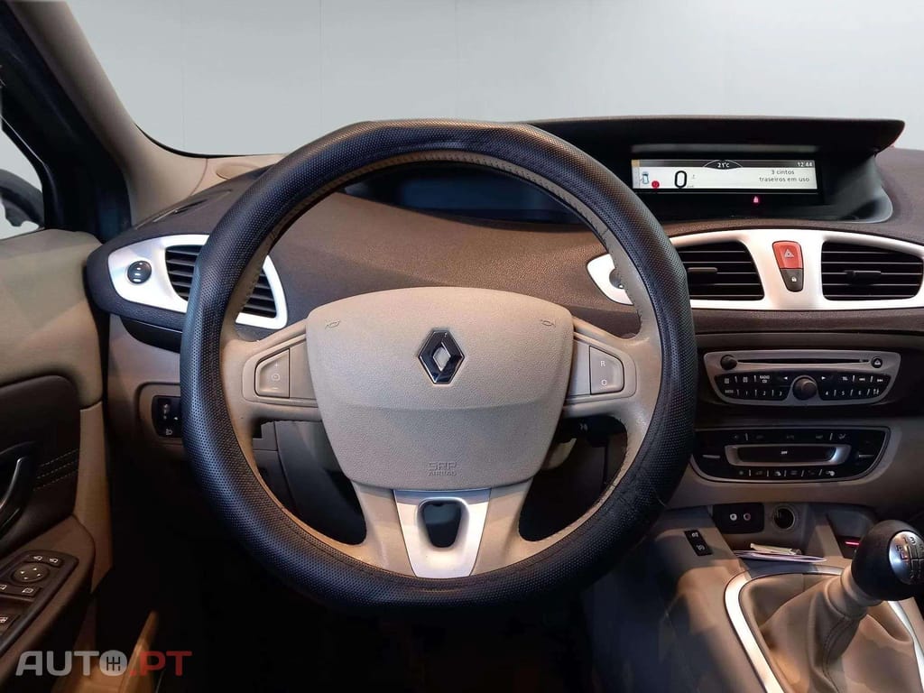 Renault Mégane Scenic 1.5 dci 110cv 