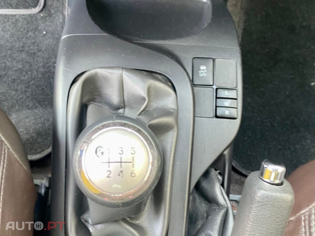 Toyota iQ 1.4 D-4D 2 NAVI+Bluetooth