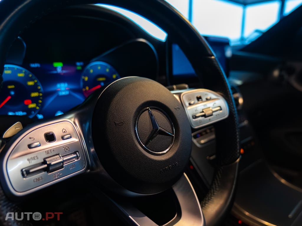 Mercedes-Benz C 200 Cabrio 9G-Tronic AMG Line