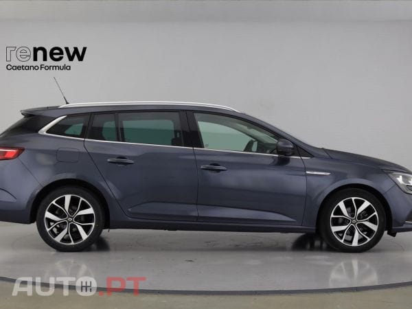 Renault Mégane ST 1.5 Blue dCi 115cv Bose Edition EDC