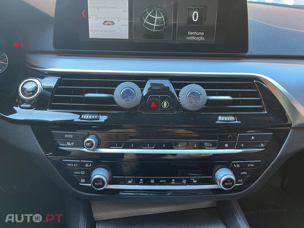 BMW 520 D xDRIVE PACK M 