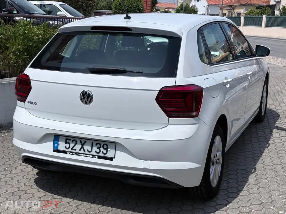 Volkswagen Polo 1.0 Confortline