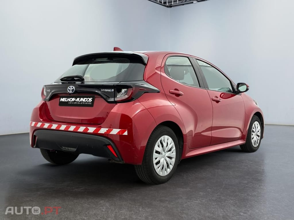 Toyota Yaris Pro 1.5 HDF MY21 Dynamic Business