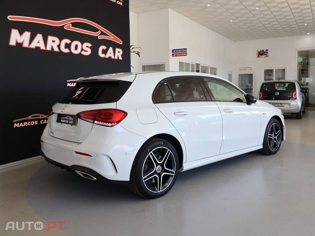 Mercedes-Benz A 250 e 8G-DCT AMG Line
