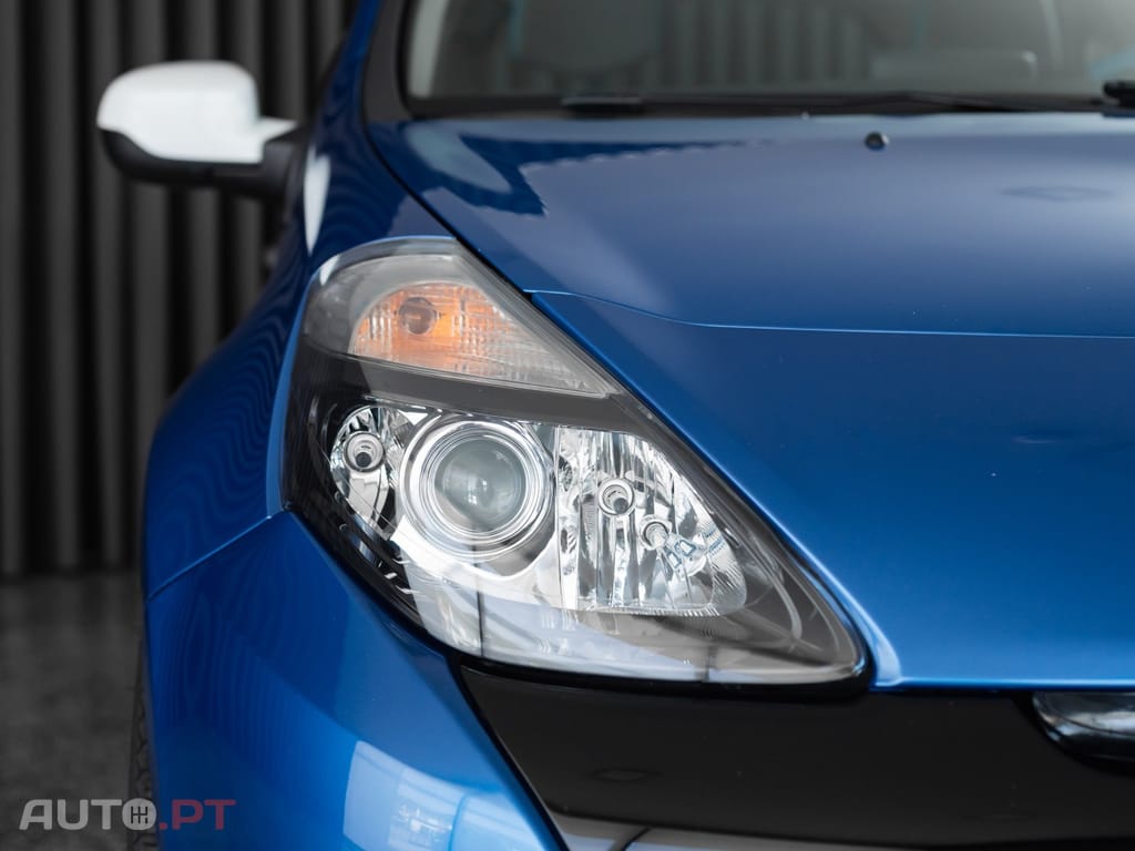 Renault Clio 2.0 16V Gordini RS