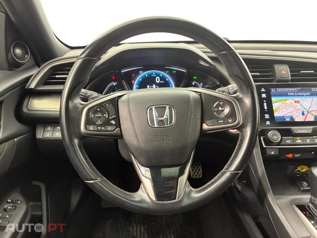 Honda Civic 1.0 i-VTEC Executive CVT