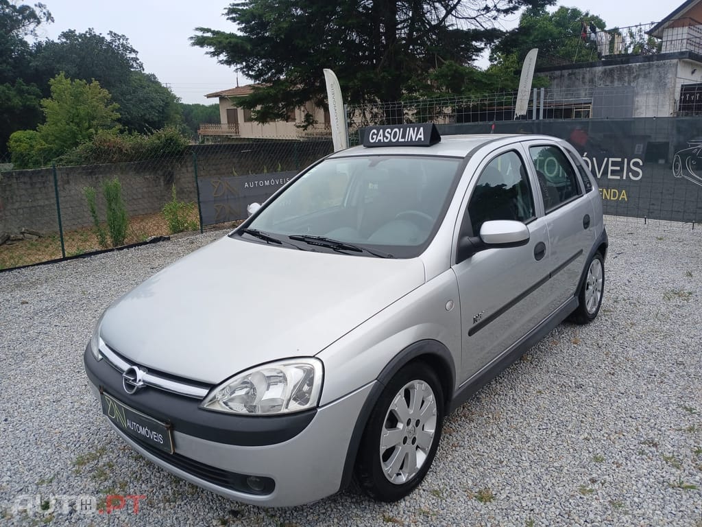 Opel Corsa 1.2 16V