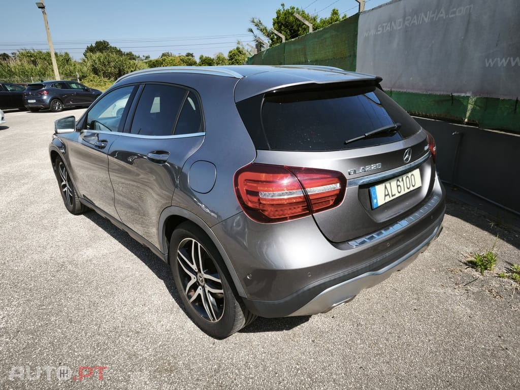 Mercedes-Benz GLA 220 d 4-Matic
