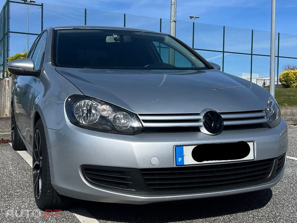 Volkswagen Golf VI