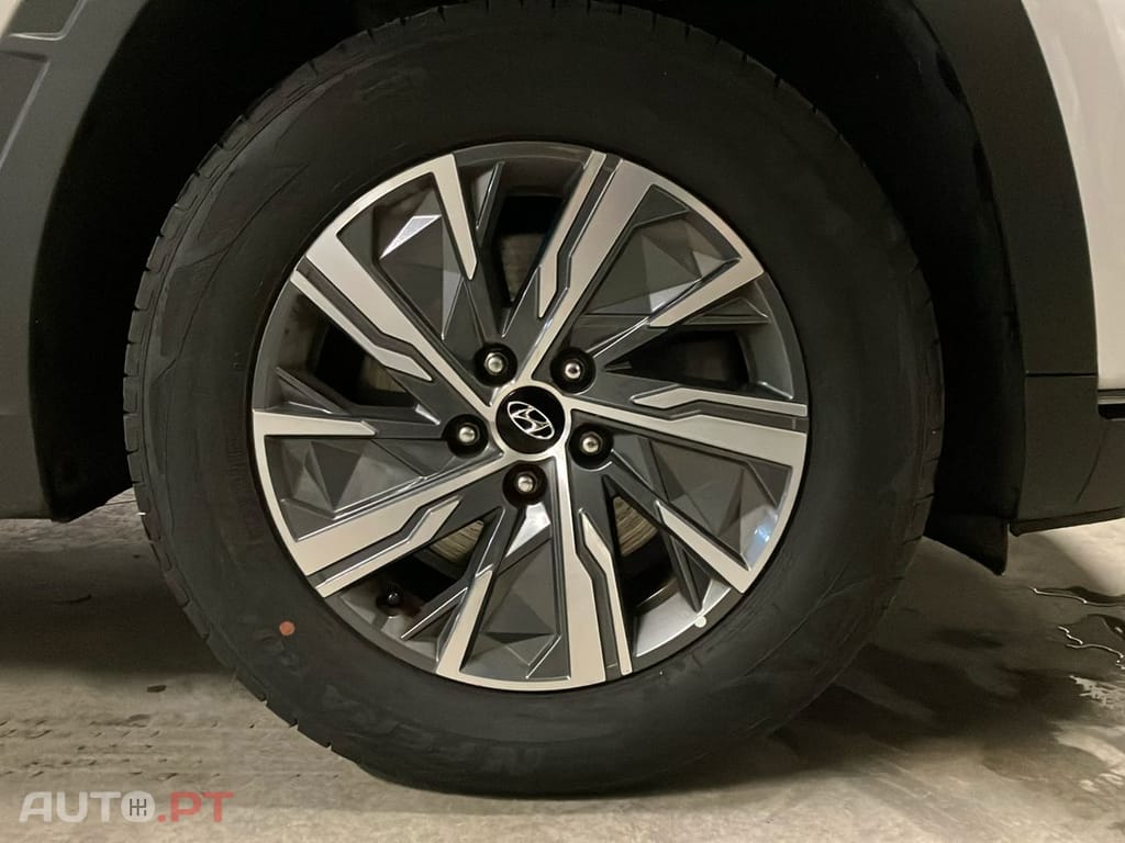 Hyundai Tucson 1.6 T-GDI PREMIUM