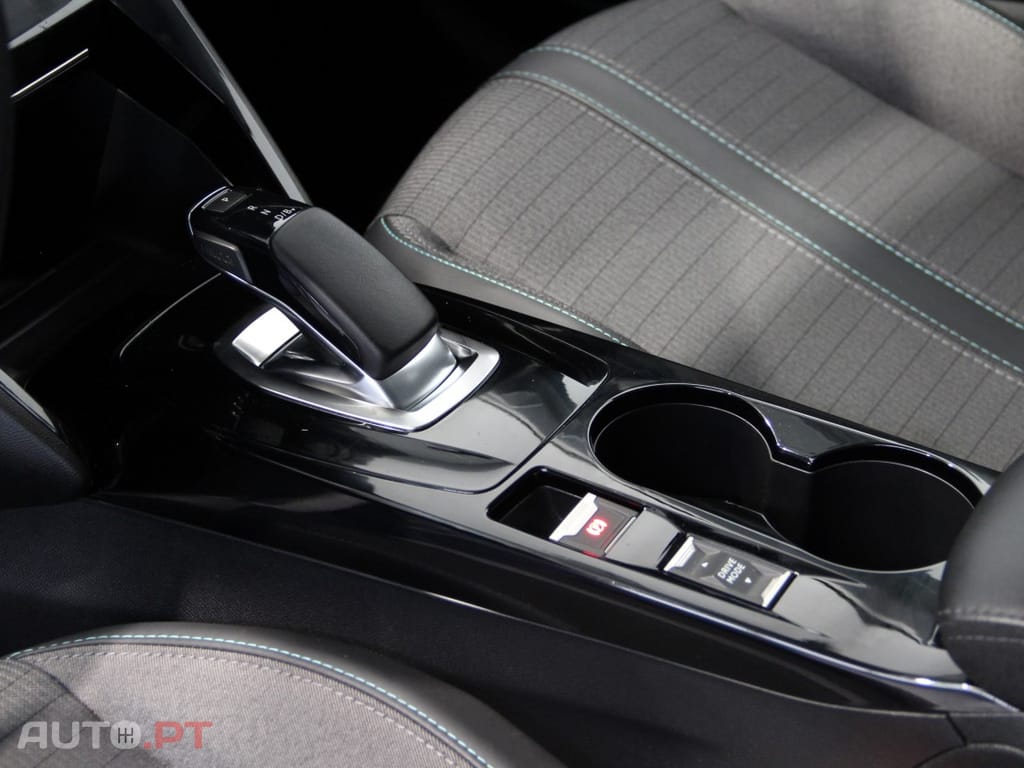 Peugeot E-208 50KWh Allure