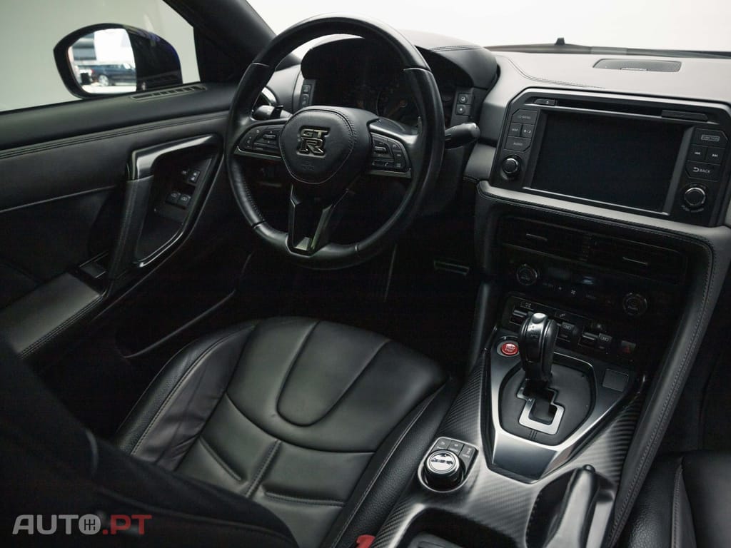 Nissan GT-R 3.8 V6 Track Edition by Nismo