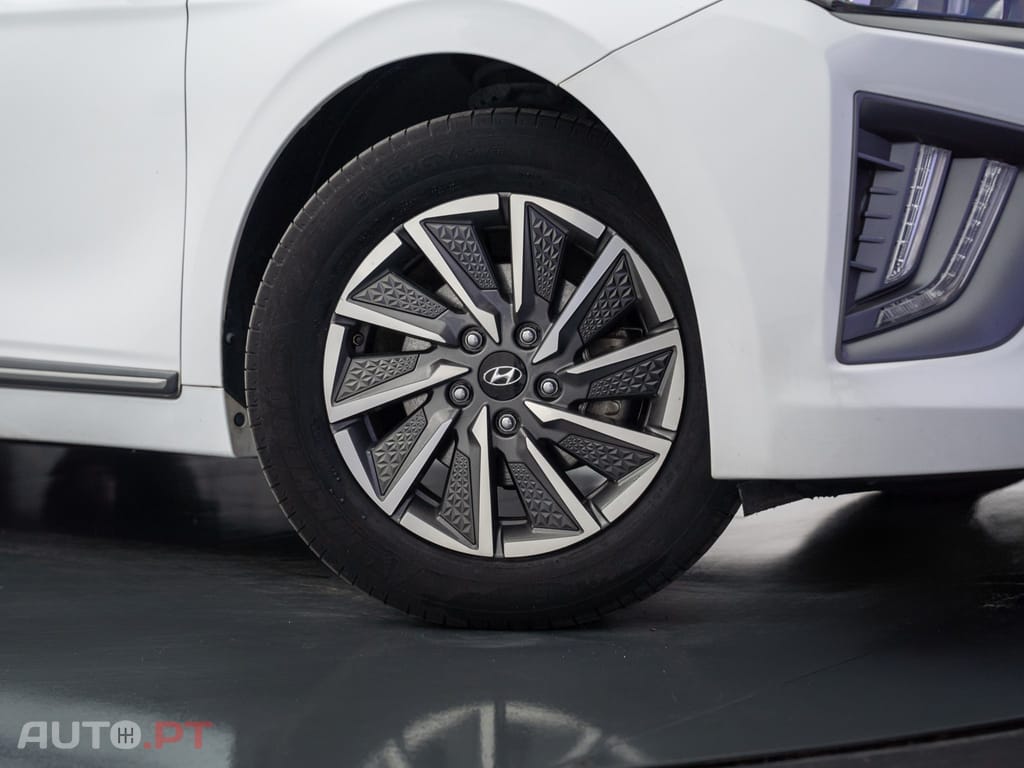 Hyundai Ioniq 38kWh
