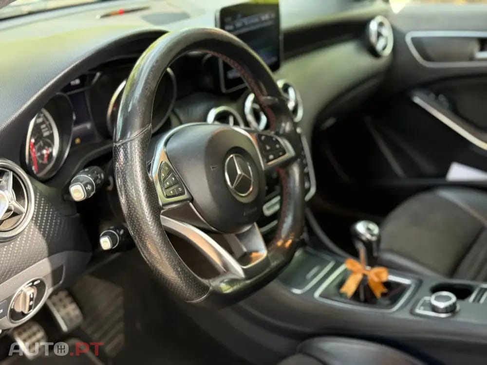 Mercedes-Benz A 180 d AMG Line