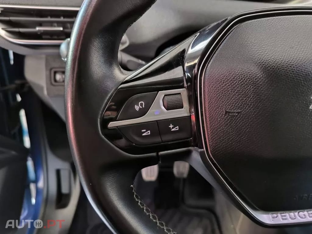 Peugeot 3008  Puretech 130 Stop Start Gpf Allure Pack