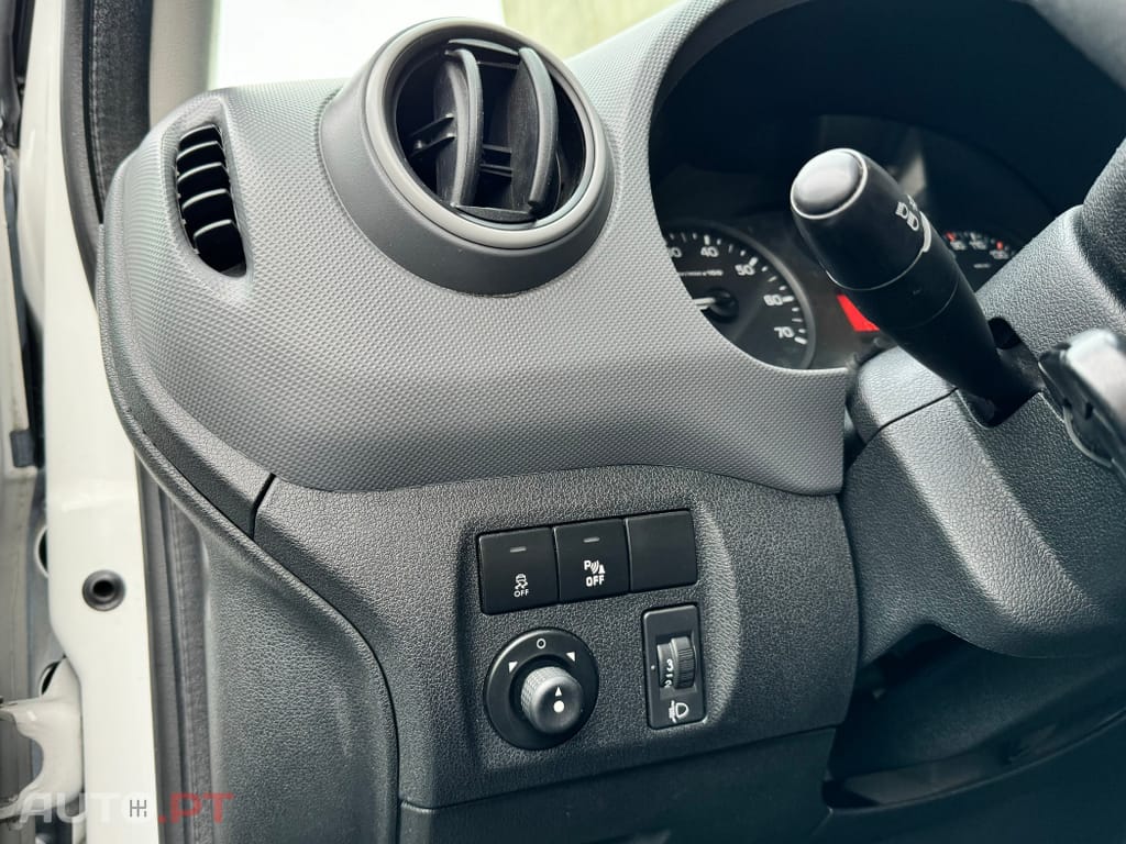 Citroen Berlingo 1.6 BlueHDi Feel