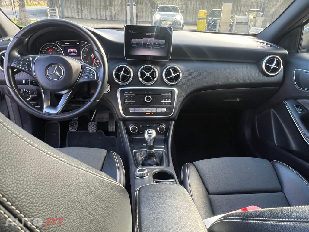 Mercedes-Benz A 180 d Urban