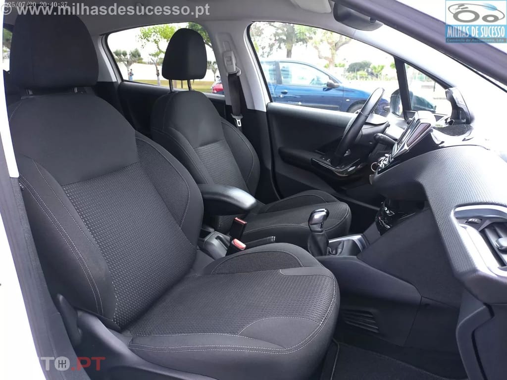 Peugeot 208 1.5 BlueHDi Allure