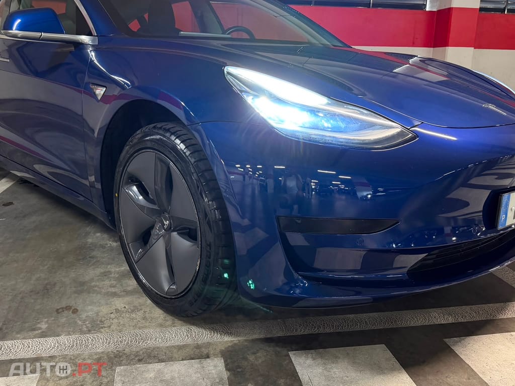 Tesla Model 3 Standard Range Plus RWD