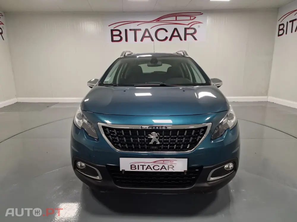 Peugeot 2008 1.2 PureTech Style