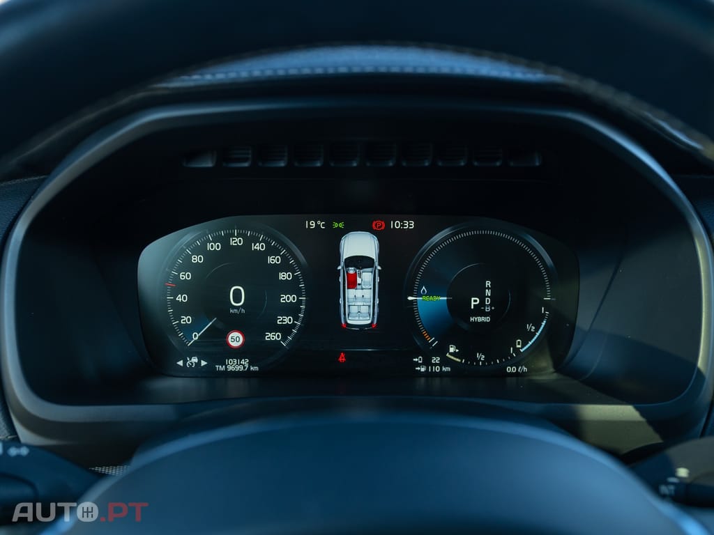 Volvo XC90 2.0 T8 PHEV R-Design AWD