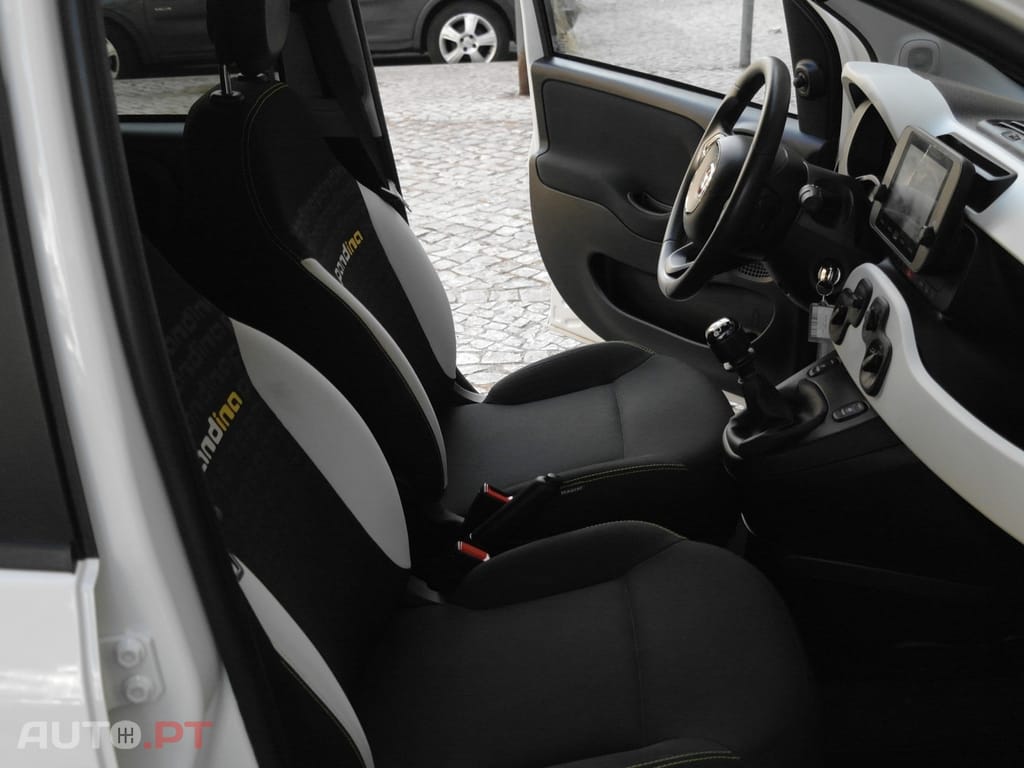 Fiat Panda Pandina 1.0 Hybrid — fotografia 20