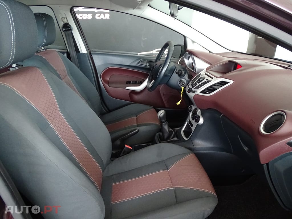 Ford Fiesta Titanium